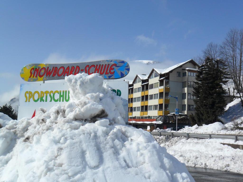 Appartements Central Bad Kleinkirchheim Exteriör bild